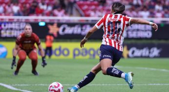 Gol de Viridiana Salazar ayuda a Chivas a avanzar en la Liguilla