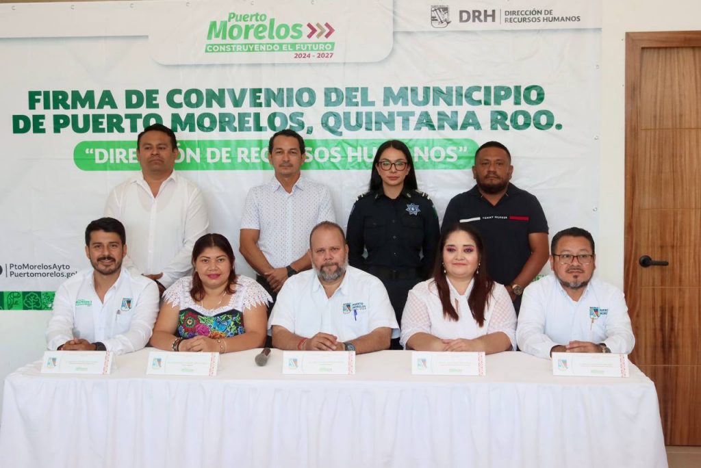Alianza entre Puerto Morelos y la Universidad del Sur para fortalecer la educación