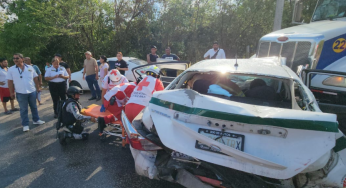 Accidente en Periférico de Cancún deja cinco personas heridas y caos vial