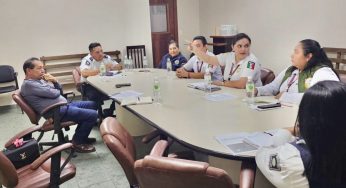 Para facilitar flujo de vacacionistas se reúne personal de Migración de Belice y México