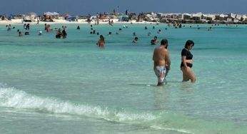 Refuerzan vigilancia en playas de Cancún durante fin de vacaciones