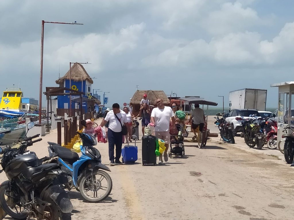 Holbox se fortalece como destino pese a retos climáticos