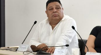 Exhiben abuso de poder de Orlando Muñoz, en sesión de Cabildo