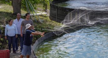 Gino Segura realiza gira de trabajo en el sur de Quintana Roo