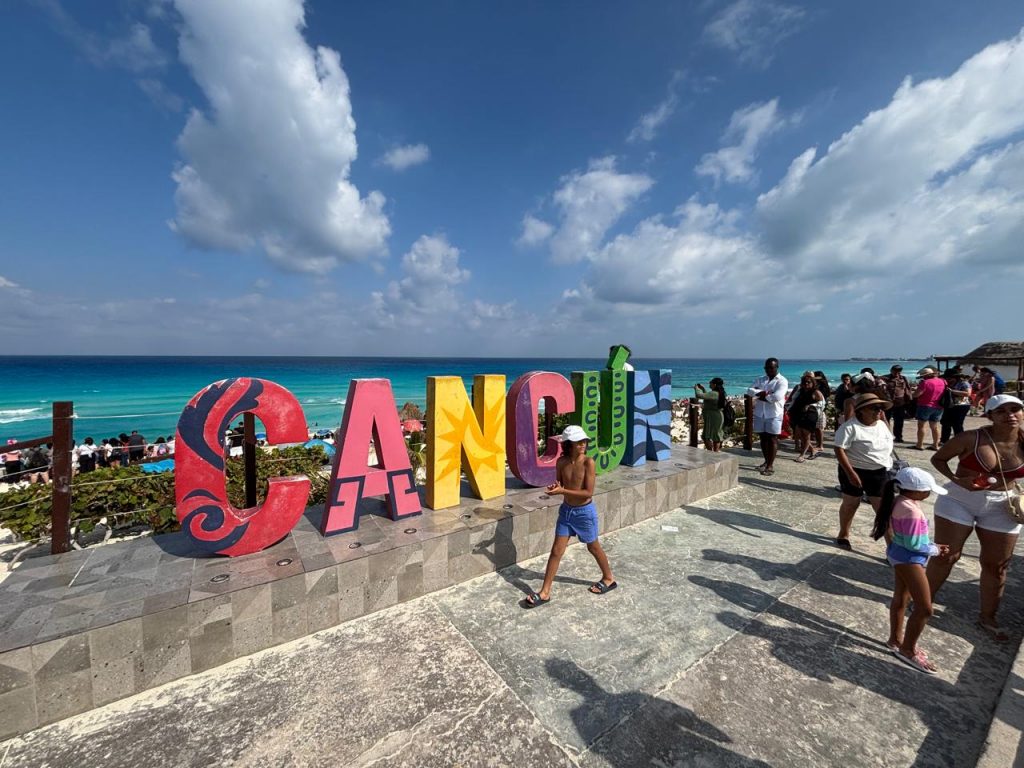 Reconocen a Cancún como una de las urbes más felices del planeta