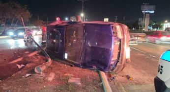 Accidente en el Blvd. Colosio deja dos heridos y caos vial