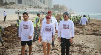 Encabeza Ana Paty Peralta histórica limpieza simultánea de playas en Cancún
