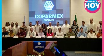 Renán Sánchez asiste al foro convocado por Coparmex Cozumel