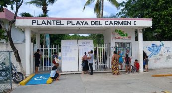 Mitad de egresados de secundarias no alcanzan cupo en preparatorias públicas en Playa del Carmen