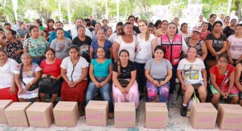 “Isleña de Corazón” crece: 3,500 mujeres beneficiadas en Isla Mujeres