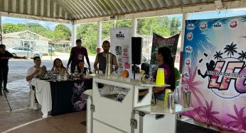 15 bartenders profesionales participan en la exhibición en Solferino