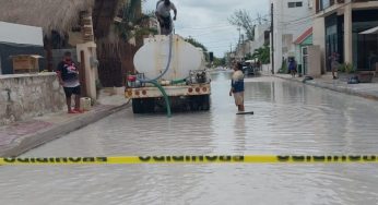 Coordinan trabajos en Holbox para mejorar imagen tras lluvias