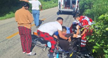 Motociclista resulta lesionado tras accidente carretero