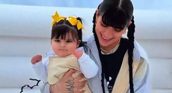 Cazzu llega a México con su hija Inti y evita polémicas con Nodal