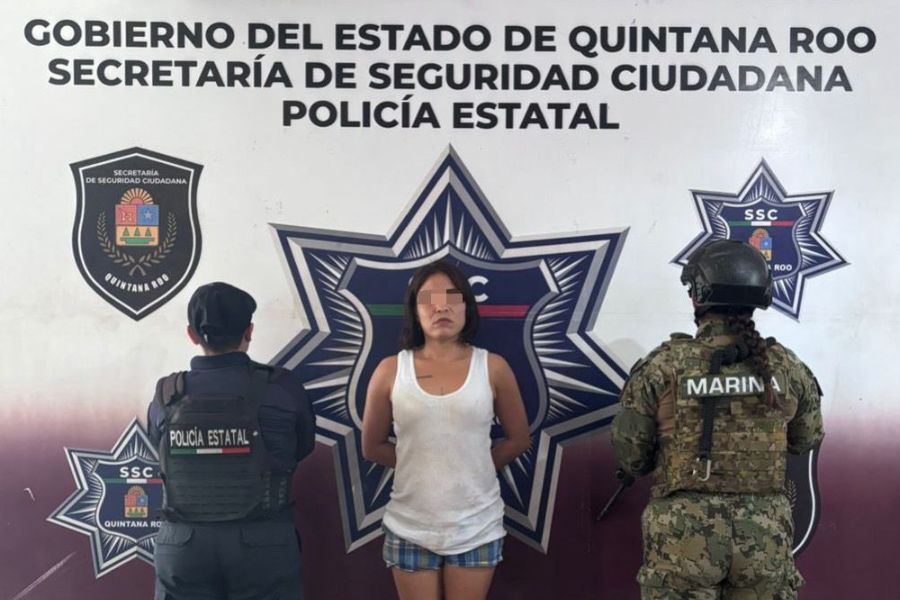 Taxista es agredido por pasajera en Cancún durante servicio nocturno