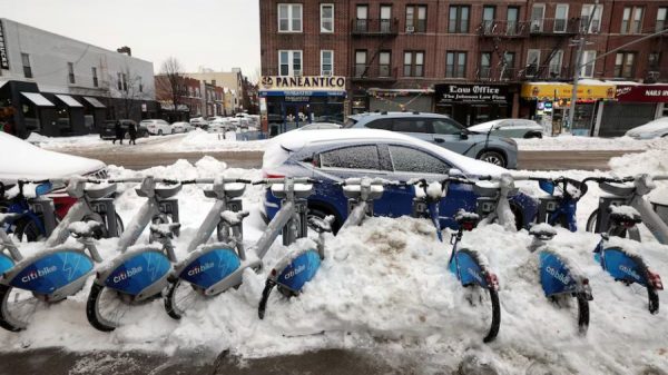 Tormenta invernal en Estados Unidos deja al menos 26 muertos y miles sin electricidad