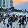 Cancún espera hasta 40% más bañistas por primer fin de semana largo de 2026