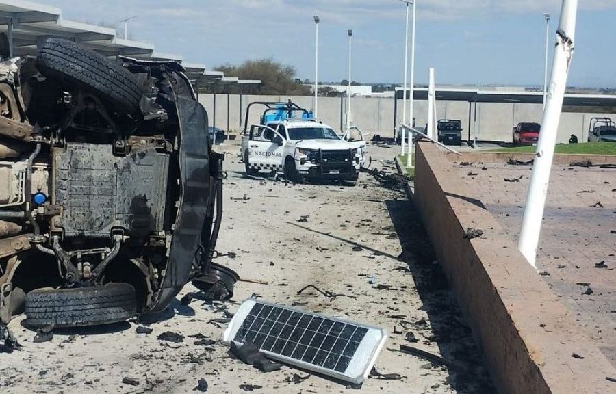 Ataque con explosivos contra base de la Guardia Nacional en Jalisco