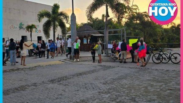 Bloquean acceso al Puerto de Cruceros en Mahahual