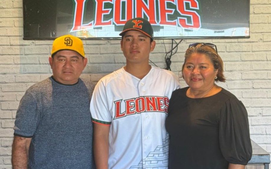 Haniel Rodríguez firma como prospecto con los Leones de Yucatán