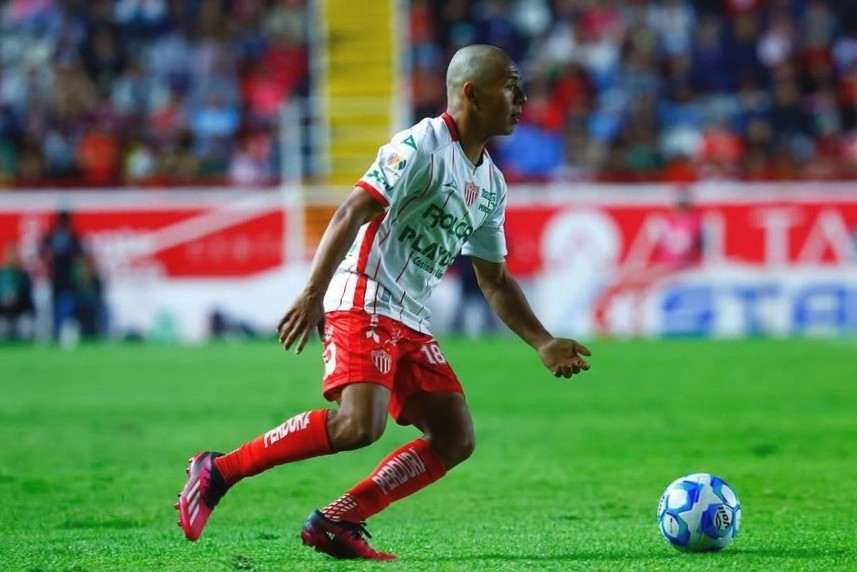 Israel Tello suma su tercera titularidad con Necaxa en el Clausura 2026