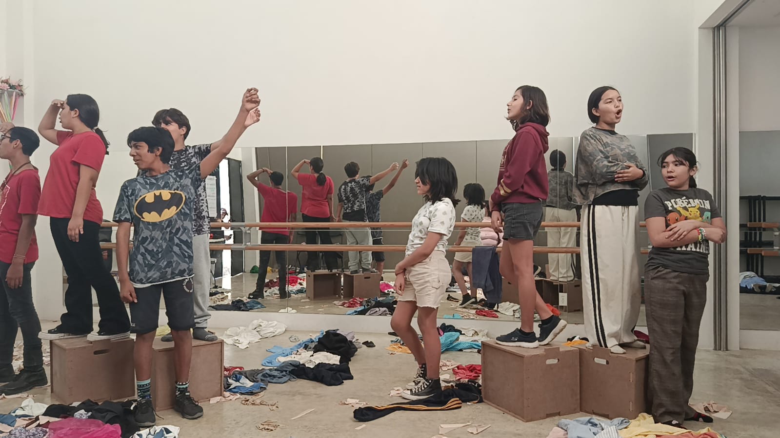 Infancias toman el escenario del Faro Quintana Roo con teatro