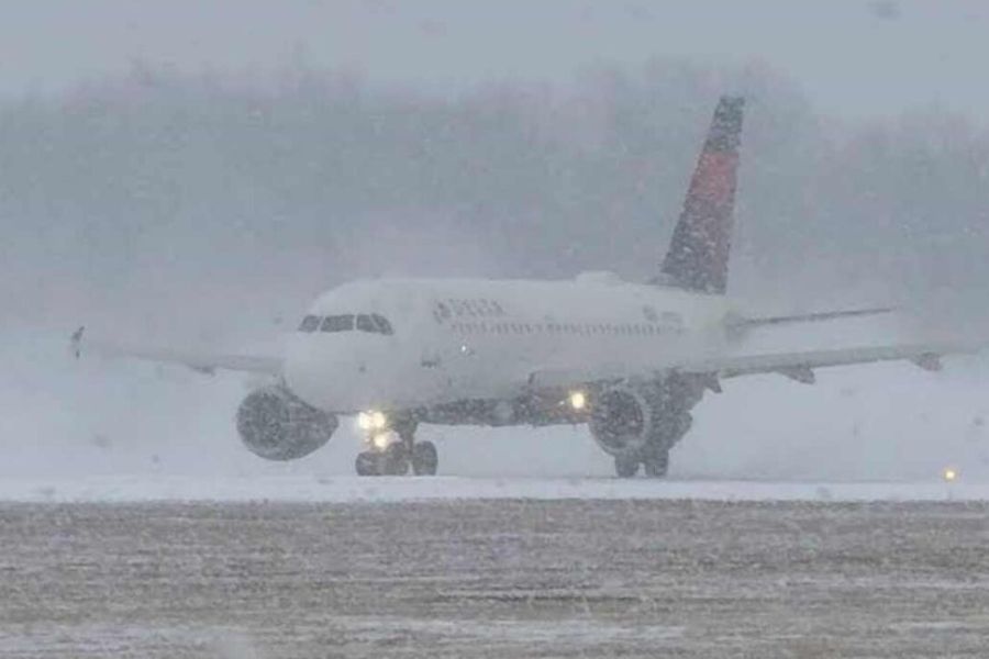 Tormentas en EUA provocan cancelaciones y demoras en vuelos a Cancún