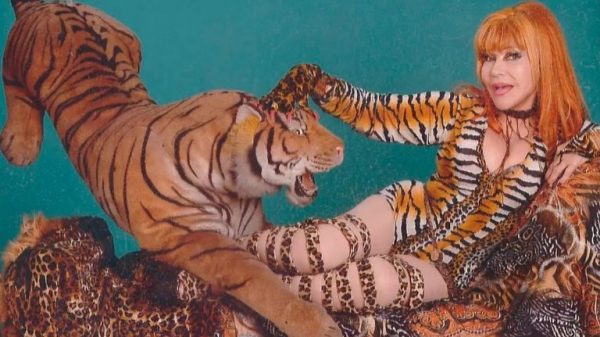 TIGRESA DEL ORIENTE PRIMERA THERIAN