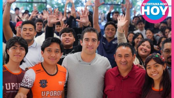 Senador Eugenio Segura impulsa la participación juvenil en la UPQROO