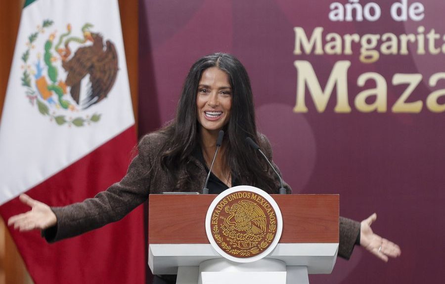 Salma Hayek reconoce el apoyo de Mara Lezama y Claudia Sheinbaum al cine