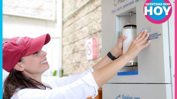 Ana Paty Peralta impulsa dispensadores de agua gratuita con tecnología sustentable en Cancún