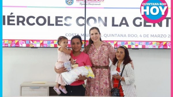 Atenea Gómez encabeza “Miércoles con la Gente” y entrega apoyos en Costa Mujeres