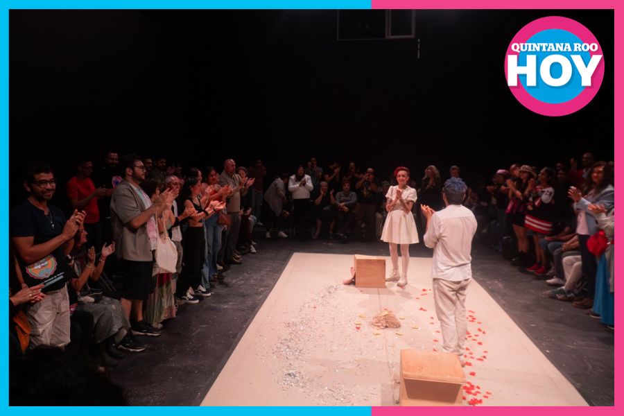 Estrenan “LUX: Ecos del Fuego” y abren la Caja Negra del Teatro de la Ciudad de Cancún