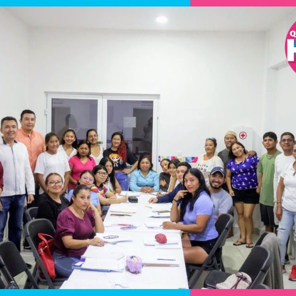 Cancún impulsa capacitación laboral con cursos de glaseado e inglés comercial