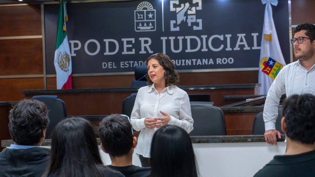 Capacitan a jueces en Quintana Roo sobre Código Nacional y violencia vicaria