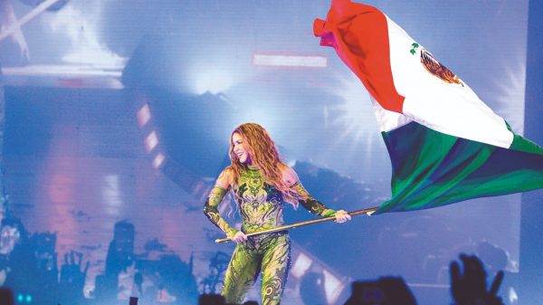 Shakira rompe récord en el Zócalo con 400 mil asistentes en concierto gratuito