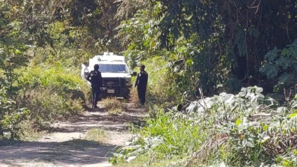 Hallan dos personas sin vida en la periferia de Calderitas, Chetumal