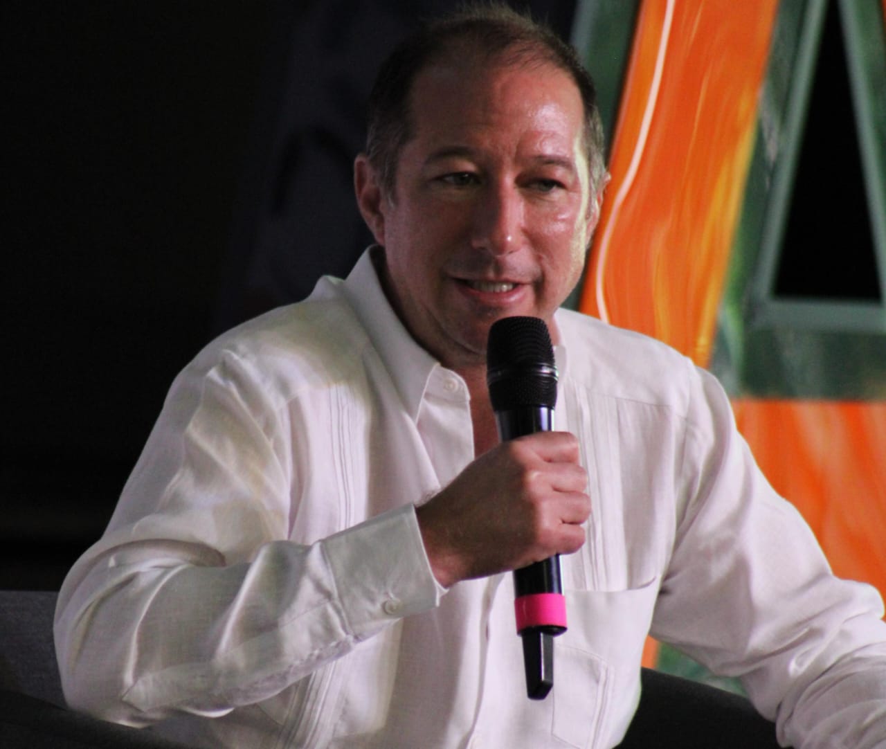 Incidentes de violencia generan cancelaciones turísticas limitadas en el Caribe Mexicano