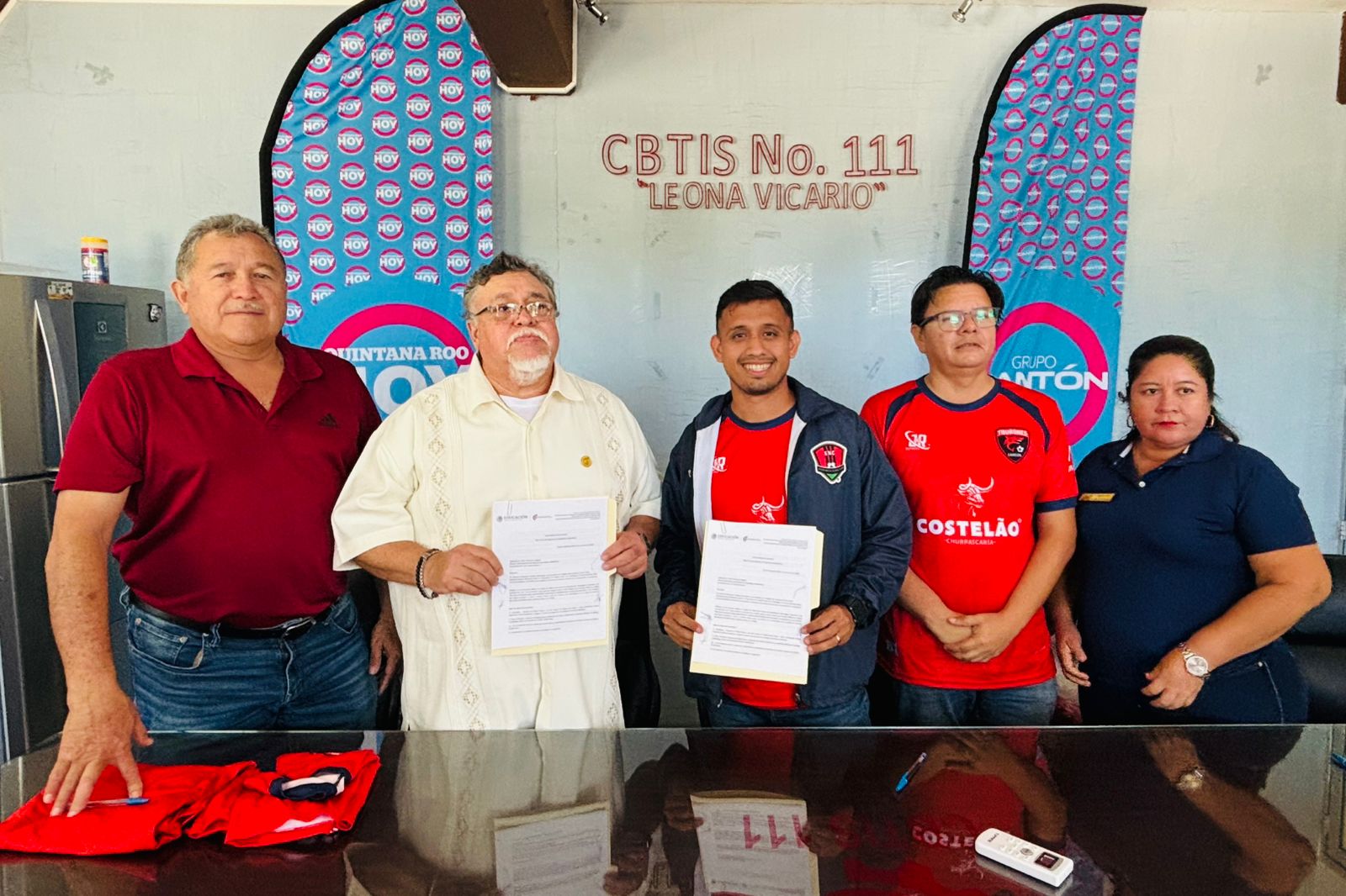 Club Tiburones y CBTIS 111 inauguran el Centro de Alto Rendimiento en Cancún