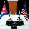 Cuba confirma diálogos con Estados Unidos para aliviar el embargo