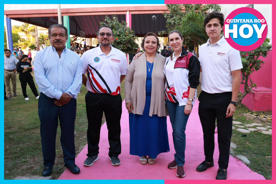 Isla Mujeres construye una nueva área de convivencia en La Gloria