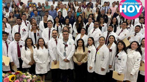 IMSS Q. Roo gradúa a 59 nuevos médicos especialistas en Cancún