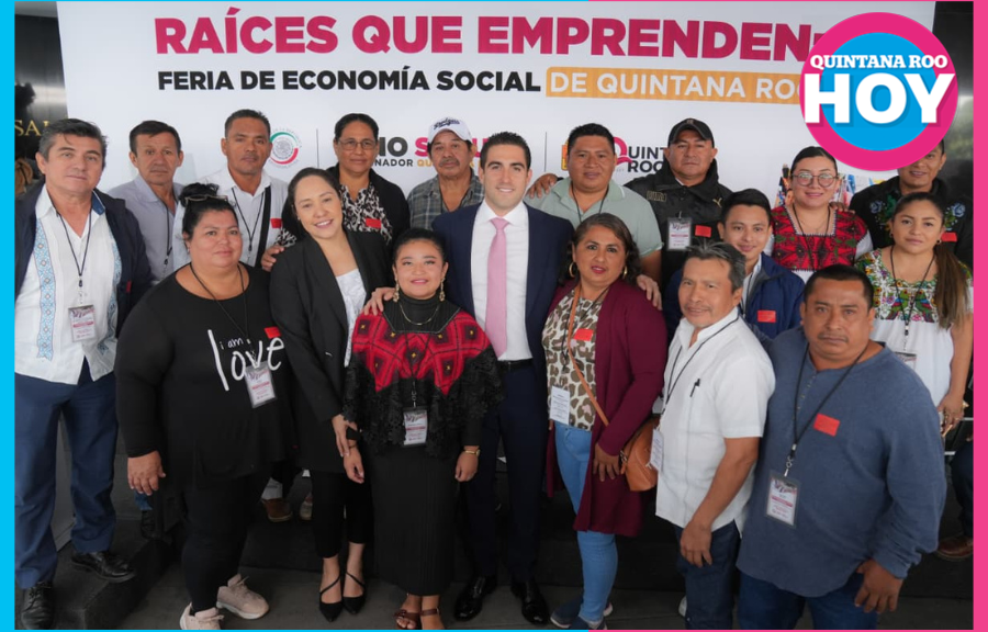 Eugenio Segura inaugura la exposición “Raíces que Emprenden”