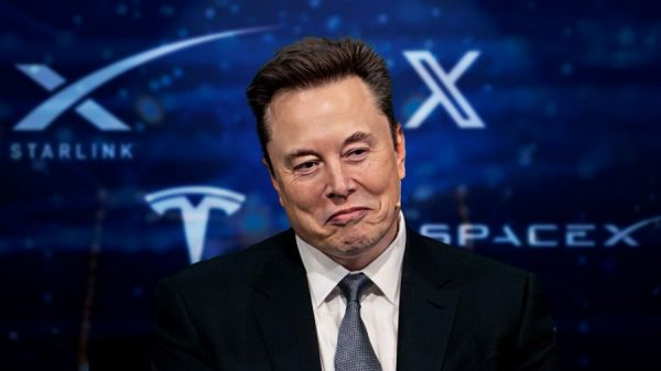 Elon Musk se mantiene como el hombre más rico del mundo, según Forbes