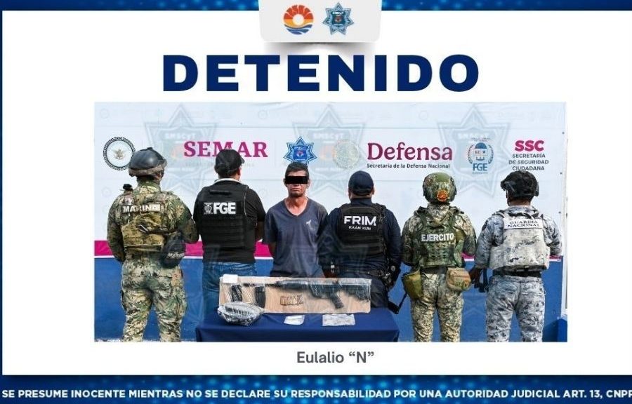 Detienen a hombre armado con fusil .223 en Cancún