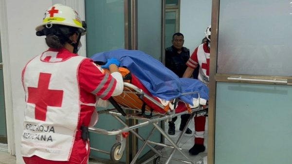 Muere mujer esperando atención en Hospital Kumate