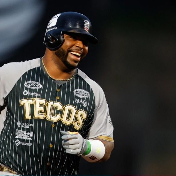 Kennys Vargas llega a Tigres para reforzar el poder ofensivo