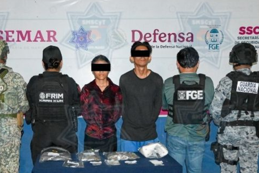 Detienen a dos personas y aseguran presuntos narcóticos en la Sm 228