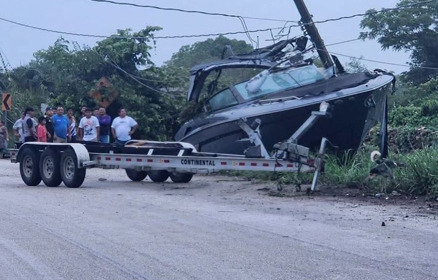 Presunto accidente deja sin luz a comunidades de Lázaro Cárdenas