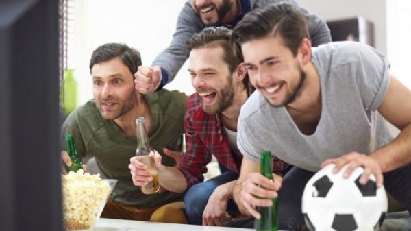 Mundial 2026 impulsará consumo; aficionados gastarán hasta 800 pesos